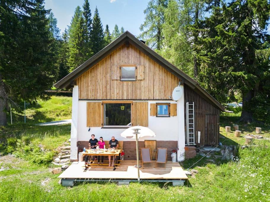 Вилла Gemuetliche Huette In Den Bergen Зонненальпе-Насфельд Экстерьер фото